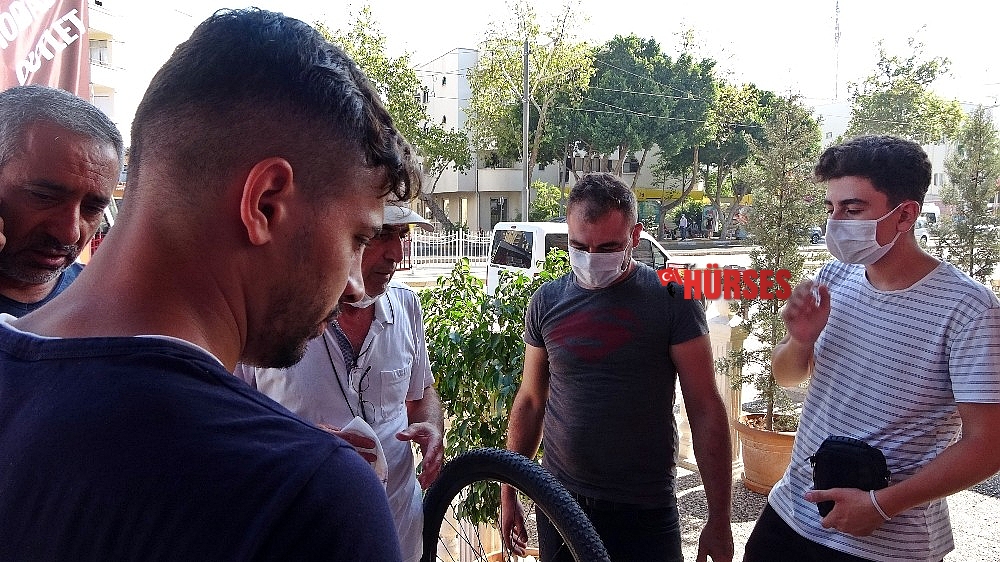 Çalınan bisikletinİ satın almaya polisle birlikte gitti