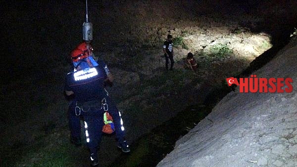 Dere yatağına düşen genç kız 1 saatte ikna edilerek kurtarıldı