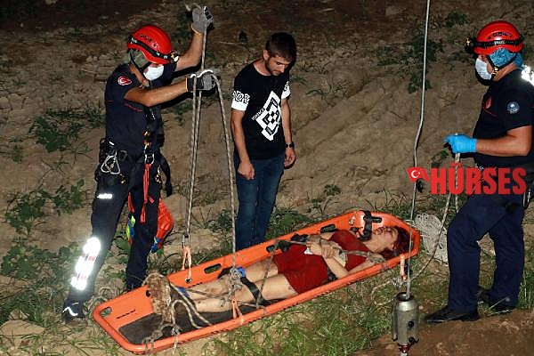 Dere yatağına düşen genç kız 1 saatte ikna edilerek kurtarıldı