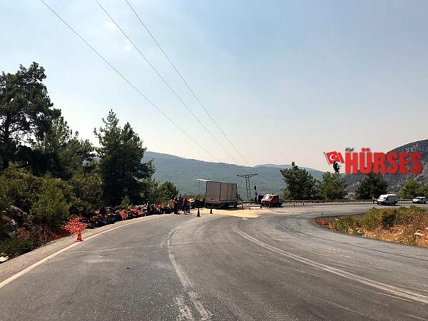 Kamyondan atladı ölümden kaçamadı