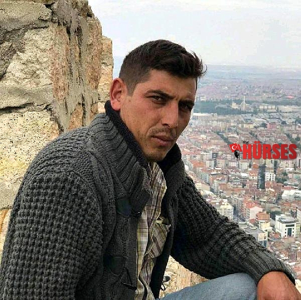 Kavgayı ayırmaya çalışırken öldürüldü