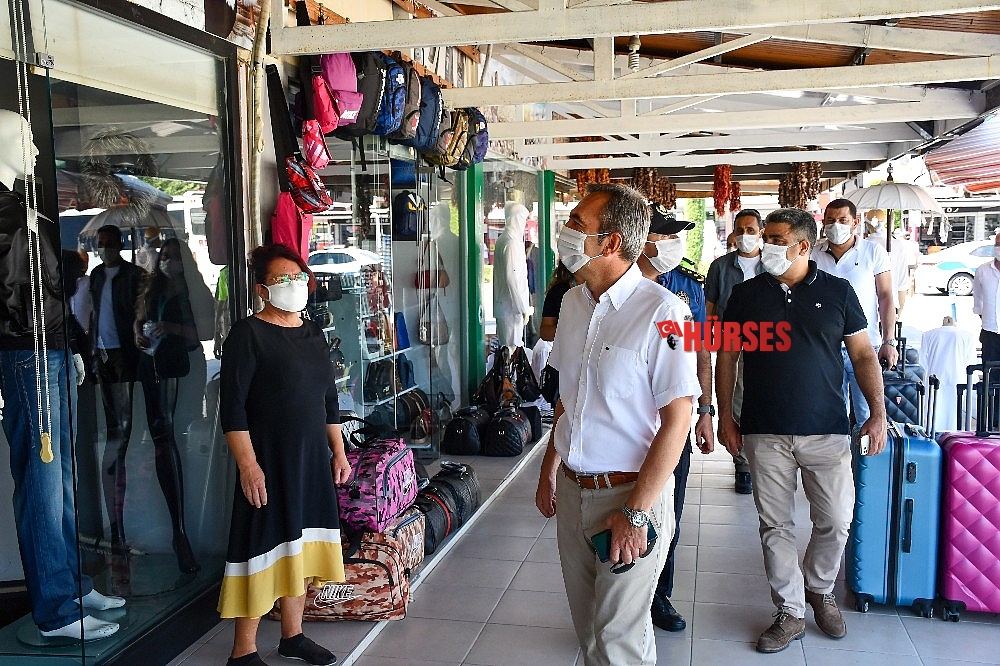 Kemer'de korona virüs denetimi