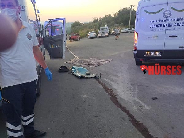 Muğla'da, lastiği patlayan otomobil takla attı: 3 ölü