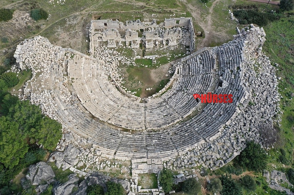 Patara antik kentinde senfonik ezgiler