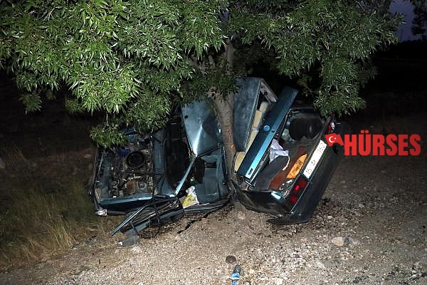 Şarampolden yuvarlanan araç ikiye bölündü