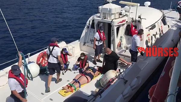 Teknede düşüp yaralanan turist kadına ilk müdahale sahil güvenlikten