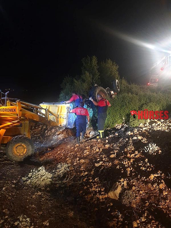 Traktörün altında kalan sürücü öldü