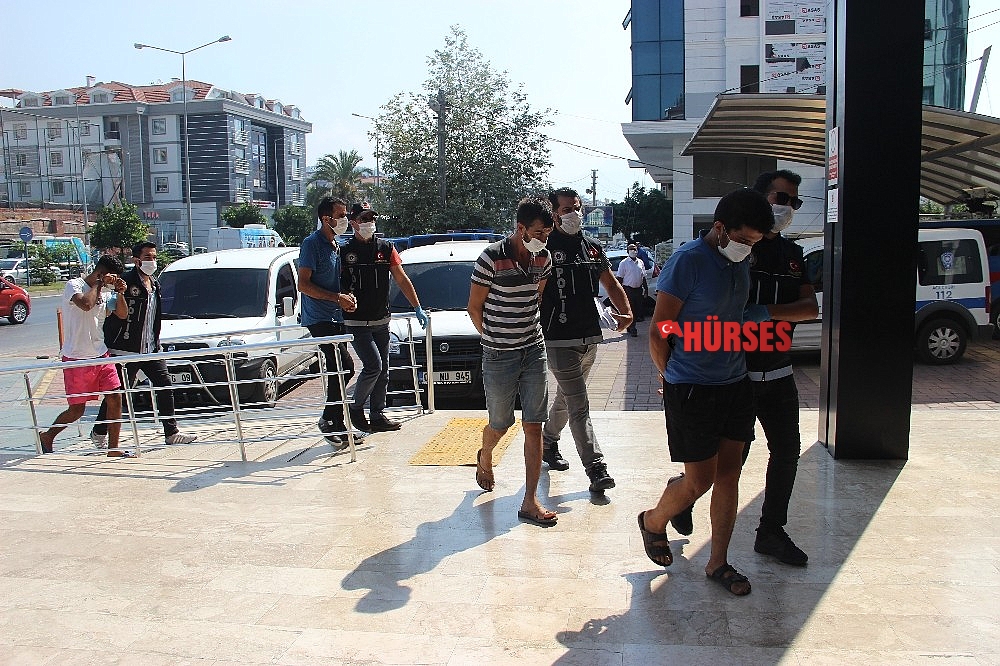 Uyuşturucu operasyonu: 8 gözaltı