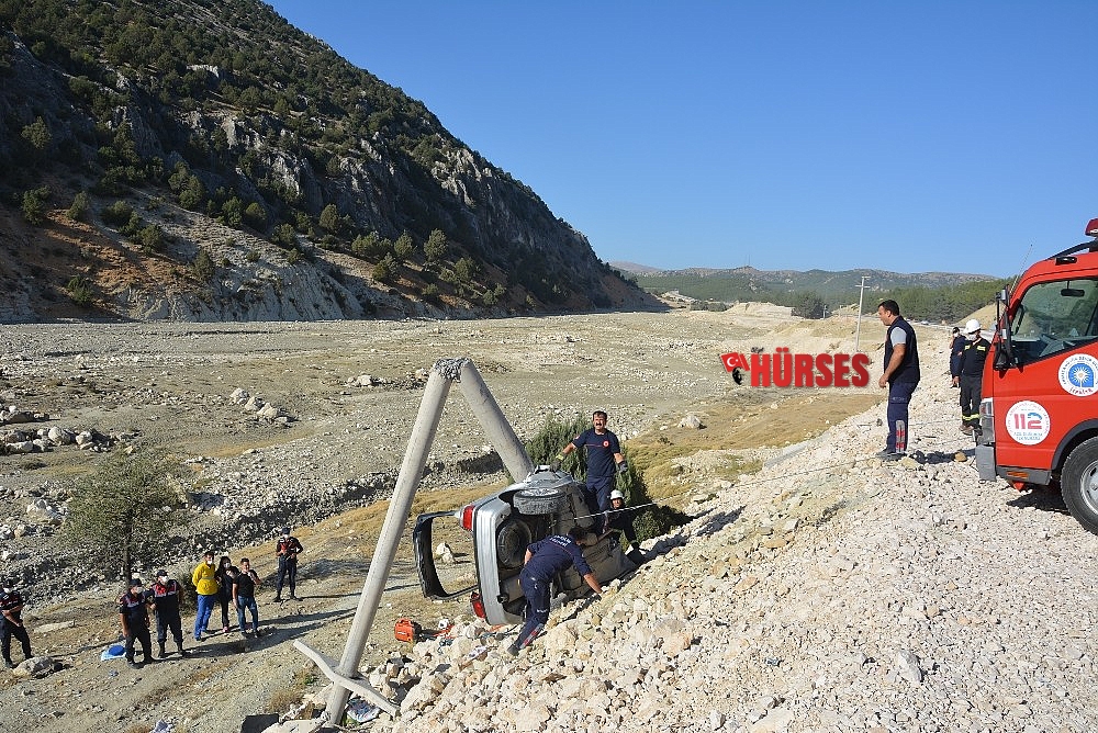 Antalya'da feci kaza: 1 ölü, 2 yaralı