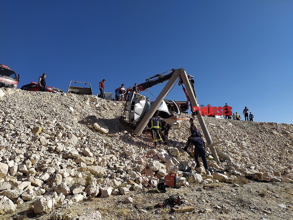 Antalya'da feci kaza: 1 ölü, 2 yaralı