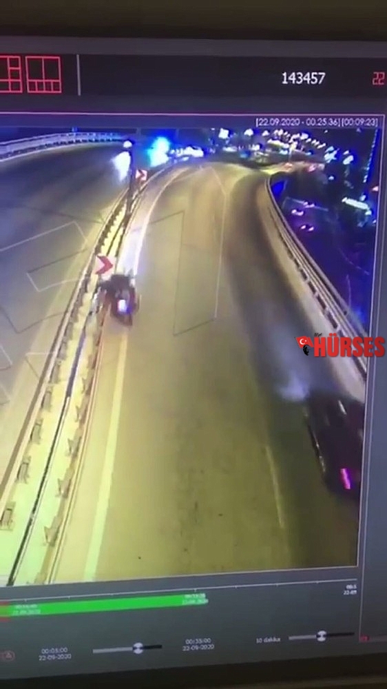 Antalya'da kaza yapan yunus timindeki polis şehit oldu