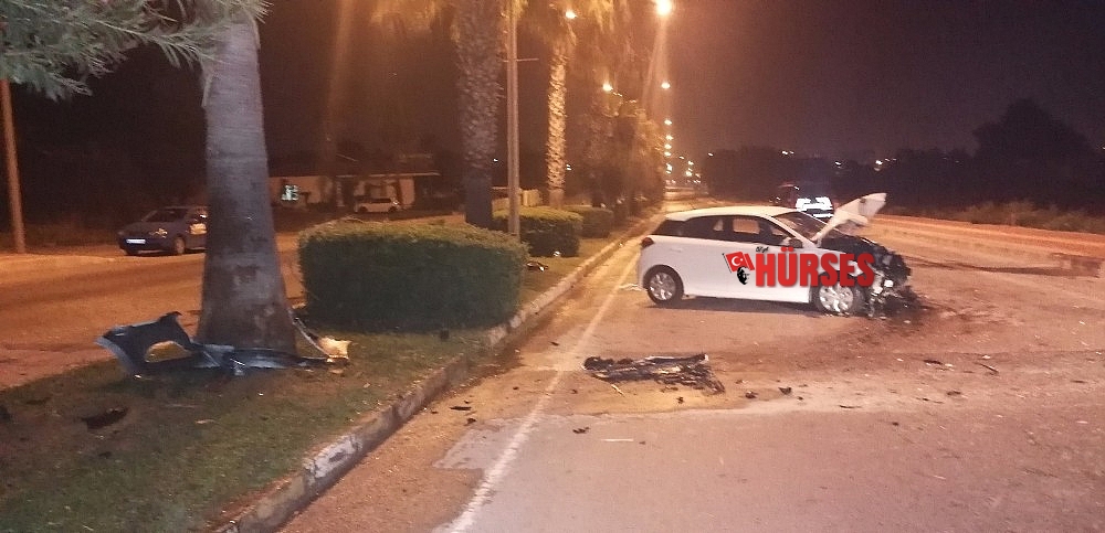 Antalya'da trafik kazaları: 2'si ağır 5 yaralı