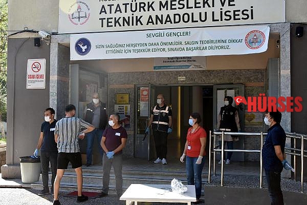 KPSS'ye zamanında yetişemeyince sinirlenip, giriş kağıdını çöpe attı