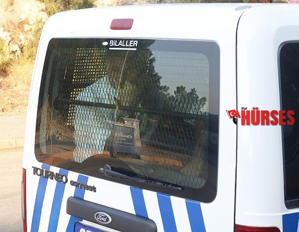 Tacizle suçlayan kadının evinin kapısına gelince gözaltına alındı