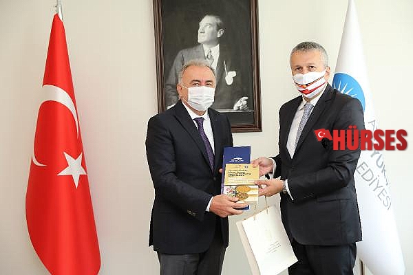 Romanya Büyükelçisi Sopanda Büyükşehir'i ziyaret etti