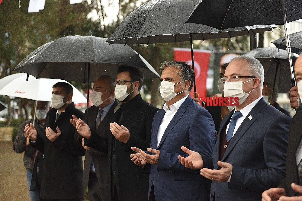 KKTC Kurucu Cumhurbaşkanı Rauf Denktaş, Muratpaşa'da anıldı