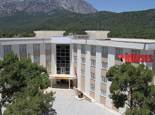 Öğretmenlere 'koronavirüslü öğrenci' nöbeti