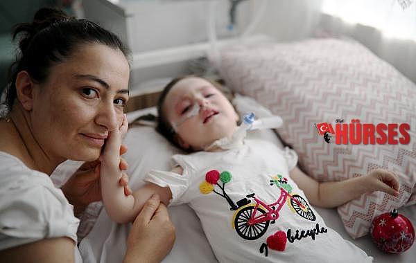 Tek hayali, kızının 'anne' demesi