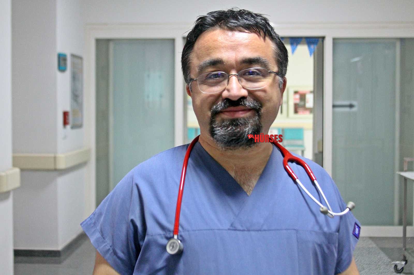 Covid-19 olan aşısız ya da eksik aşılı annenin karnındaki bebek de oksijensiz kalıyor