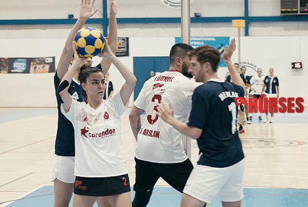 Korfbol Milli Takımı, bugün yarı final maçına çıkıyor