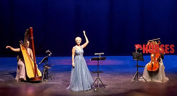 Opera sahnesinde büyüleyen konser