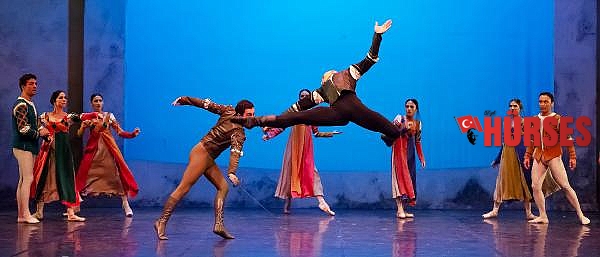 'Romeo ve Juliet' büyüledi