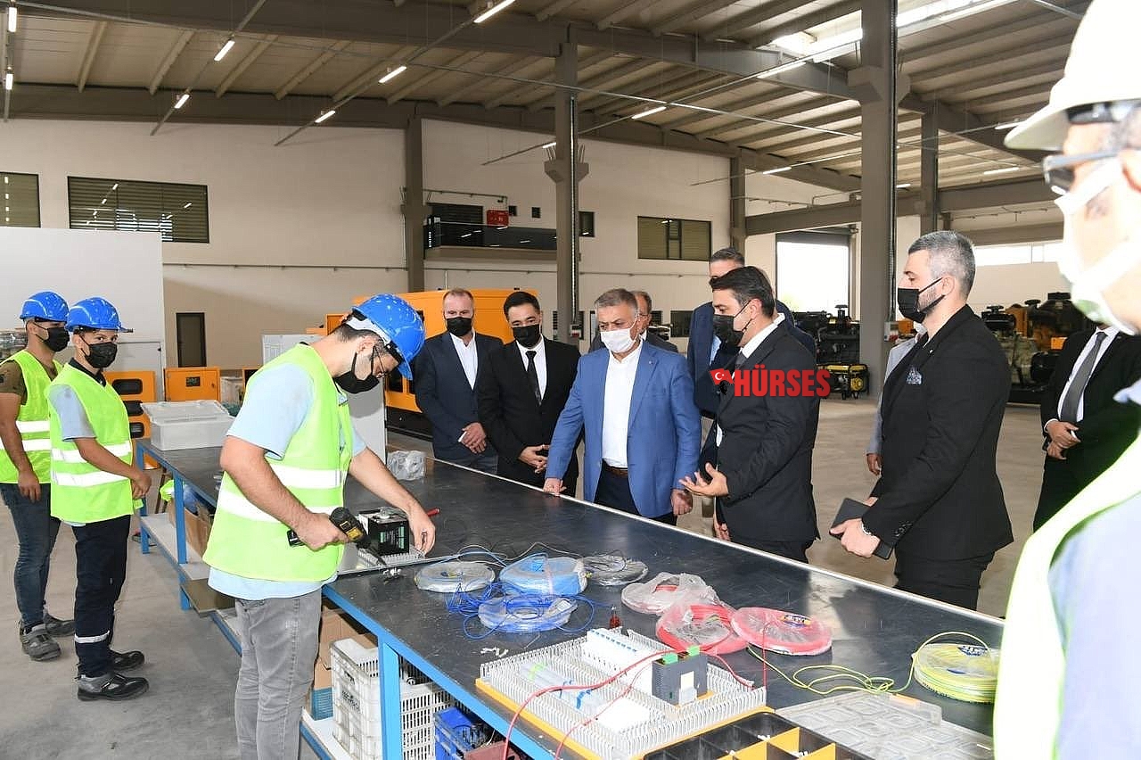 Vali Ersin Yazıcı: "Yenilikçi çalışmalarla yerli ve milli sanayimizi geliştiriyoruz"