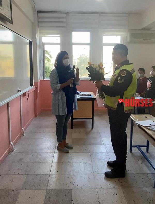Jandarmadan öğretmenler günü kutlaması