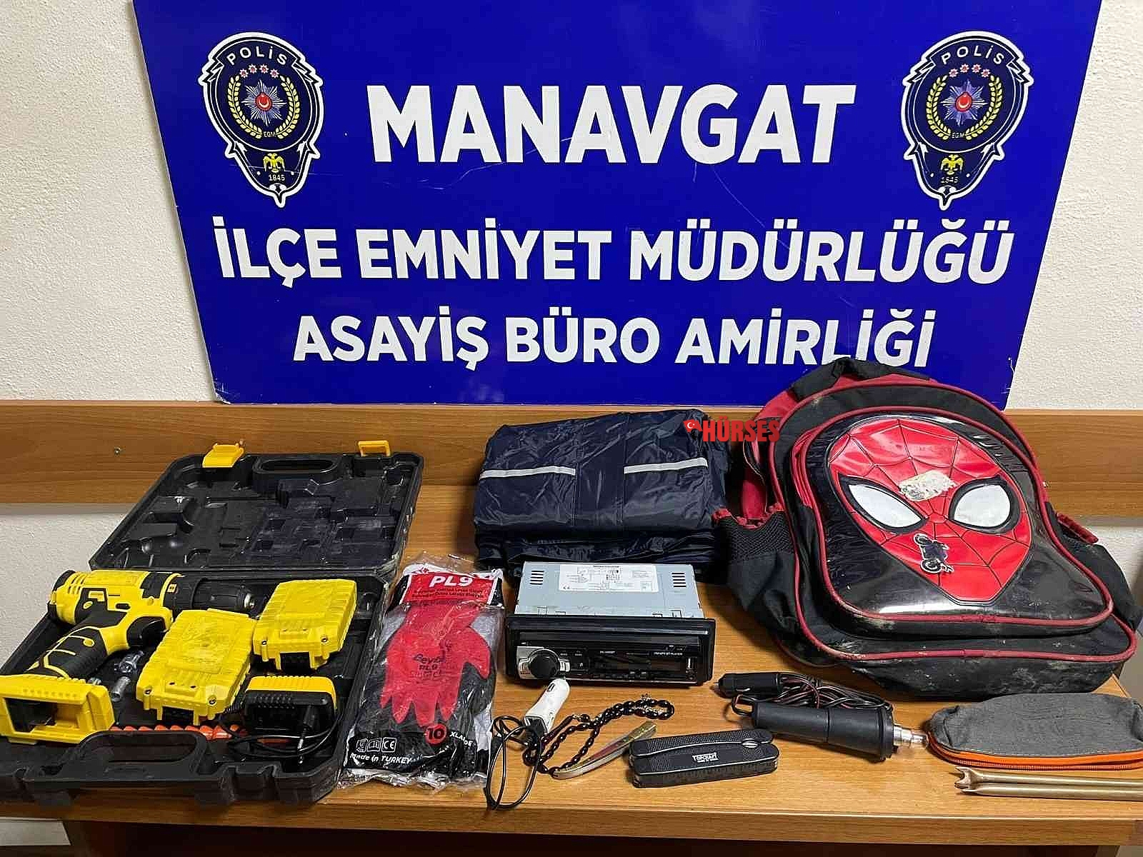 20 suç kaydı bulunan hırsızlık şüphelisi polisten kaçamadı