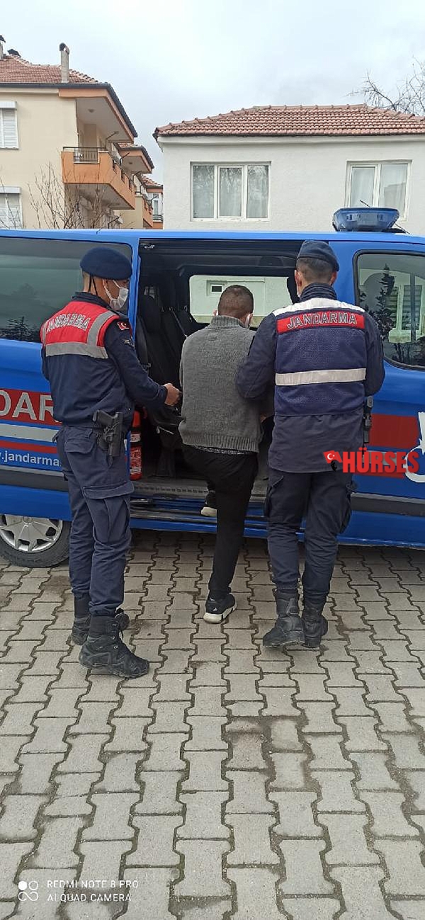 Şantiyenin eski çalışanı dökme demir çaldı