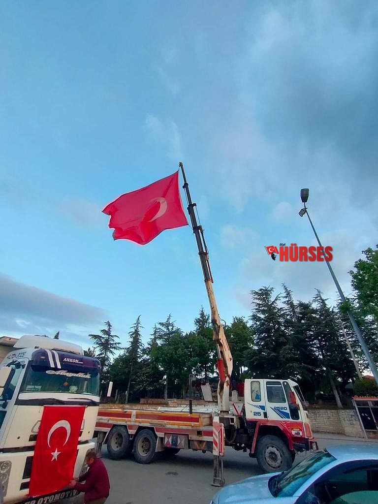 150 araçlık konvoy ile 19 Mayıs kutlaması