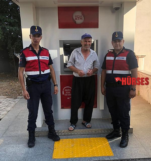 Jandarmanın dikkati sayesinde dolandırılmaktan kurtuldu
