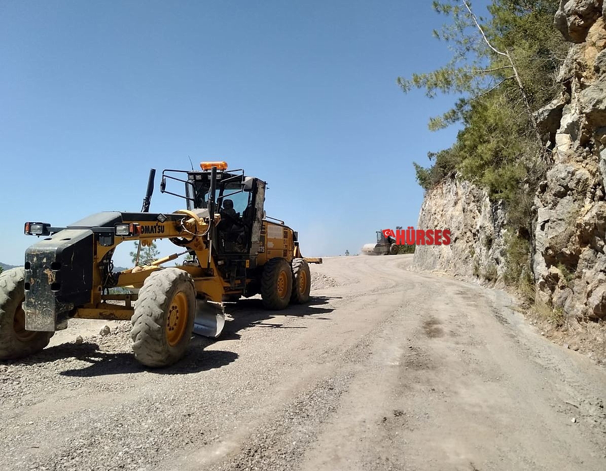 Alanya Bayırkozağacı yolu asfalta hazırlanıyor