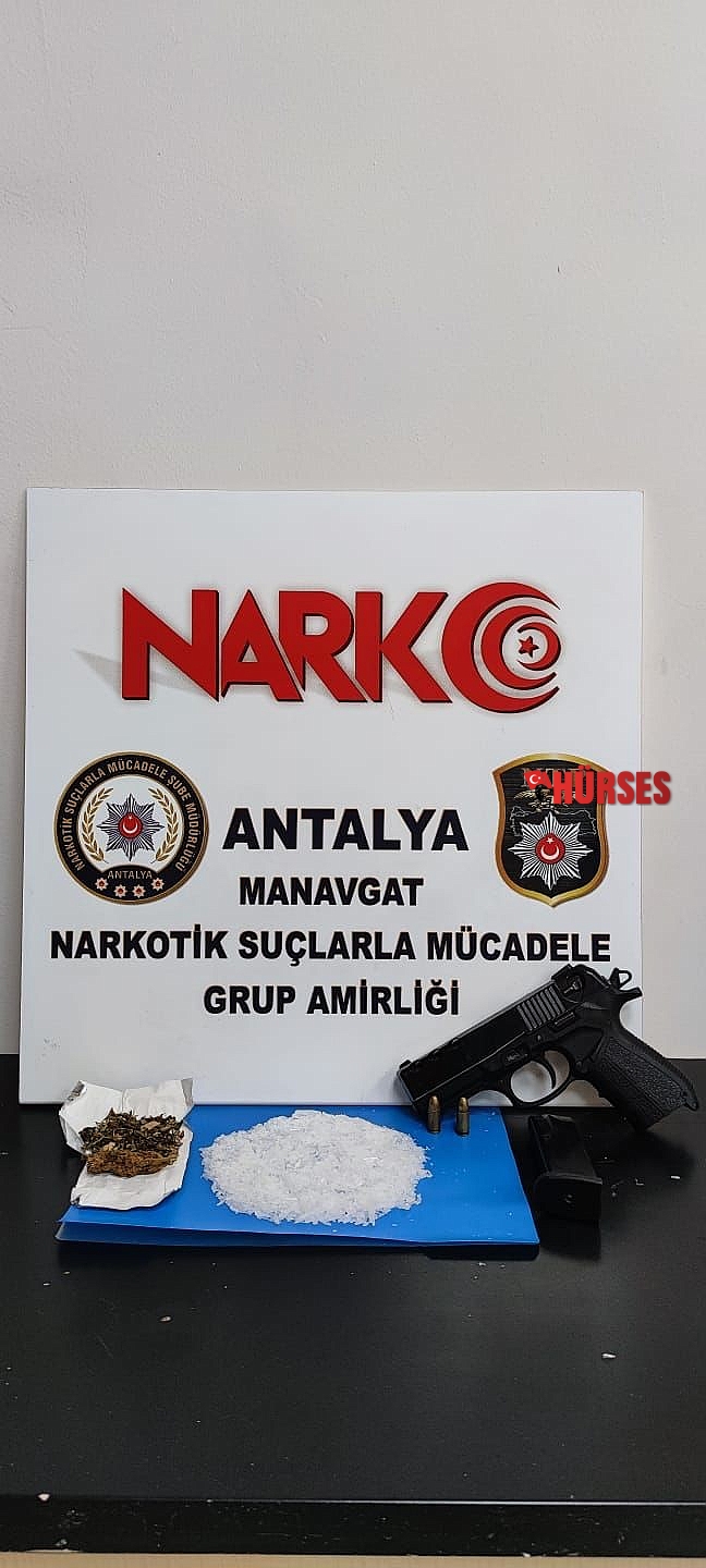 Şortunun cebinde metamfetamin ele geçirildi