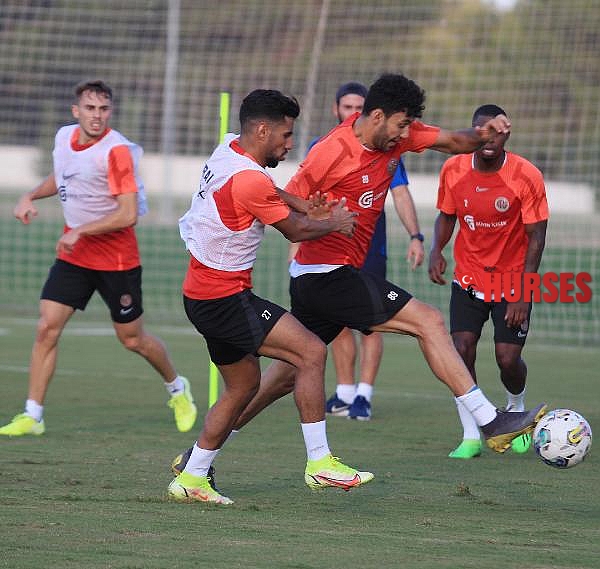 Antalyaspor'da 'milli ara' mesaisi