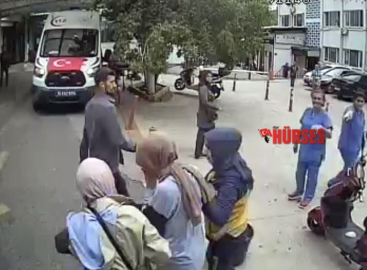 Halk otobüsünde fenalık geçiren kadının imdadına şoför yetişti