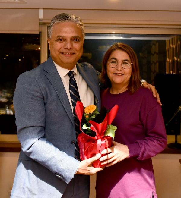 Başkan Uysal: Tek çare vatanı yükseltmek