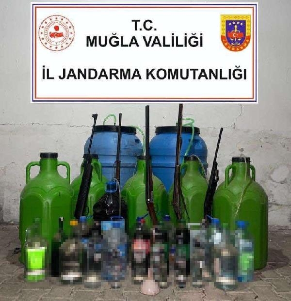 Muğla'da 1958 litre sahte içki ele geçirildi