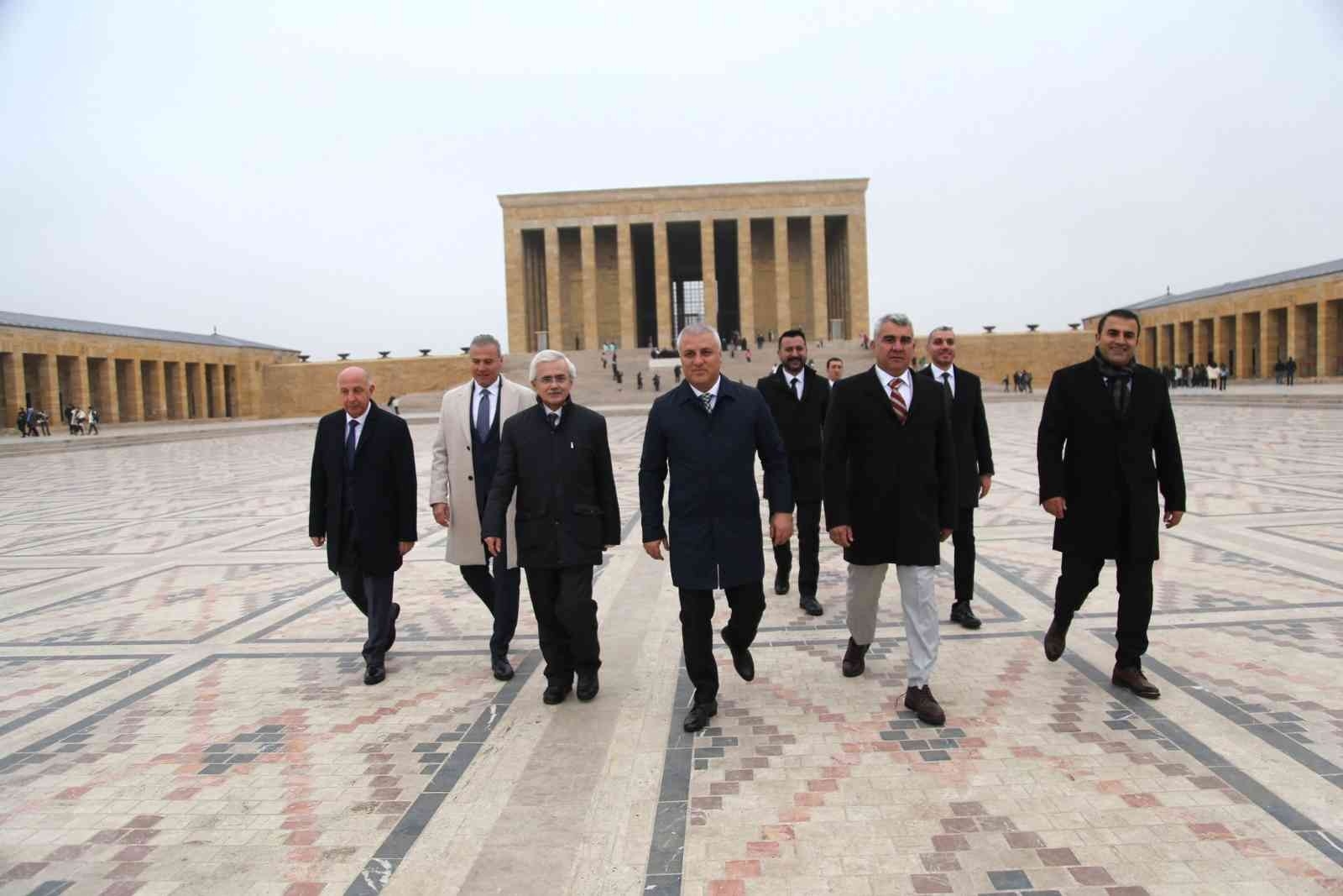 Bakan Çavuşoğlu, ALTSO heyetini kabul etti