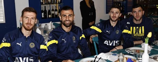 Fenerbahçe'de oyuncular moral depoladı