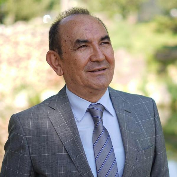 İYİ Parti Antalya İl Başkanı istifa etti; ilişki ve tehdit iddialarını reddetti
