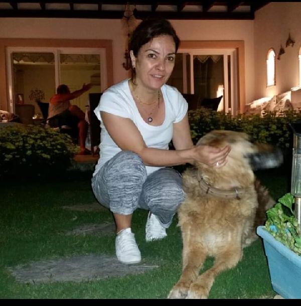 Tartıştığı annesinin boğazına ekmek bıçağı saplayarak öldürdü