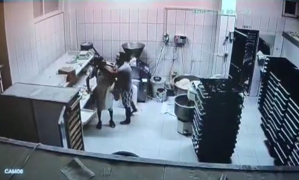 Türkiye'nin yüreğini sızlatan üvey baba dehşetine 4 yıl 2 ay hapis cezası