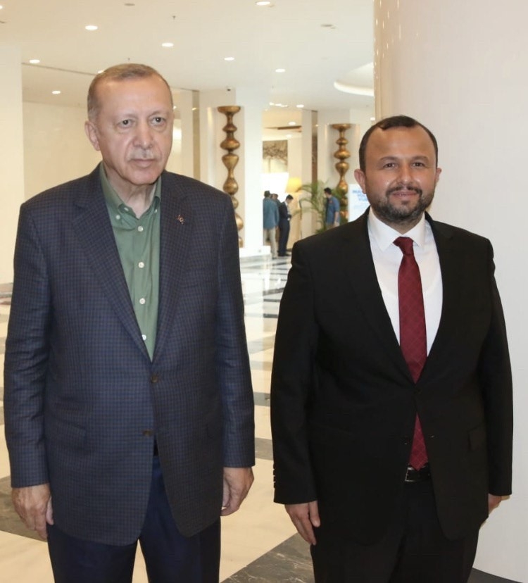 AK Parti Antalya İl Başkanı Taş'tan aday adaylığı açıklaması