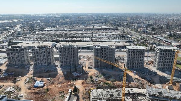 Güneş Mahallesi'nde 4 bloğun kaba inşaatı tamamlandı