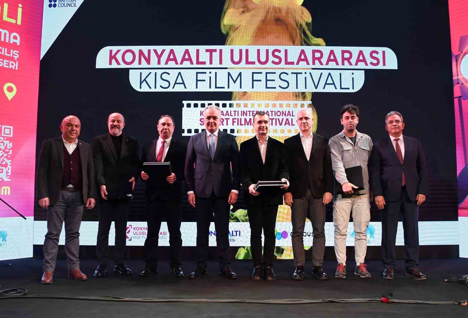 Konyaaltı Uluslararası Kısa Film Festivali'ne 100 farklı ülkeden 2 bin başvuru