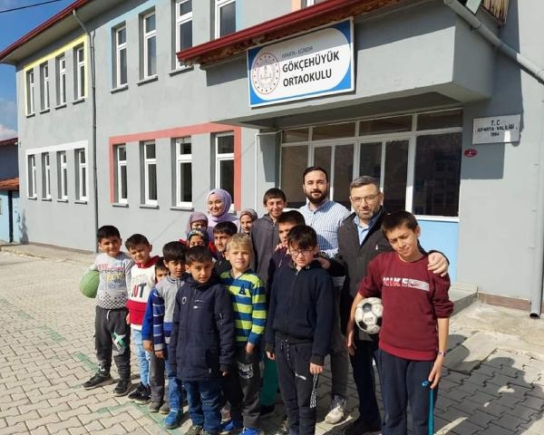 Miniklere 'Öğreniyorum güzel dinimi' projesi