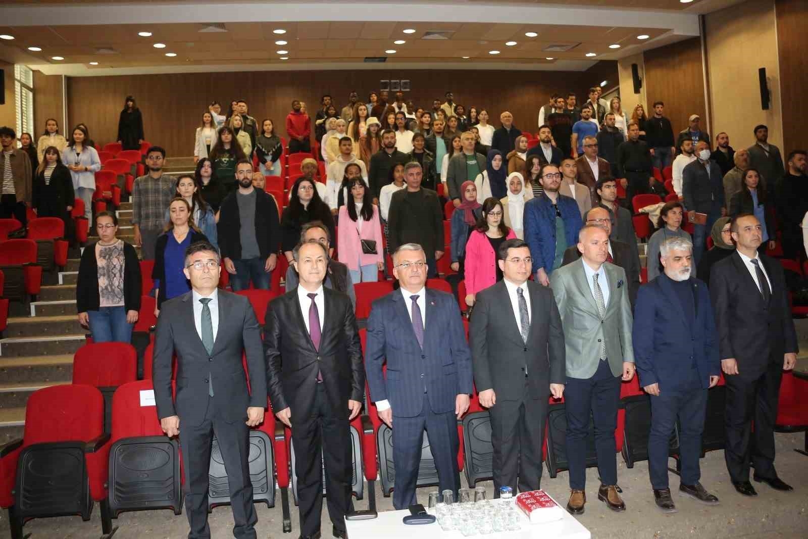 Akdeniz Üniversitesi'nde Antalya'nın fethi konferansı
