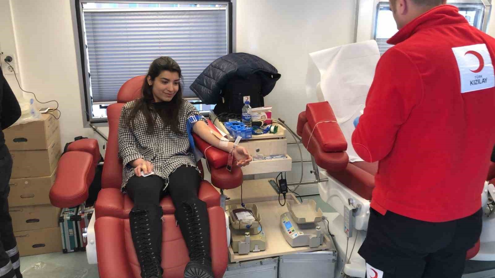 Ana vazifemiz, hastaların kan ihtiyacını karşılamak