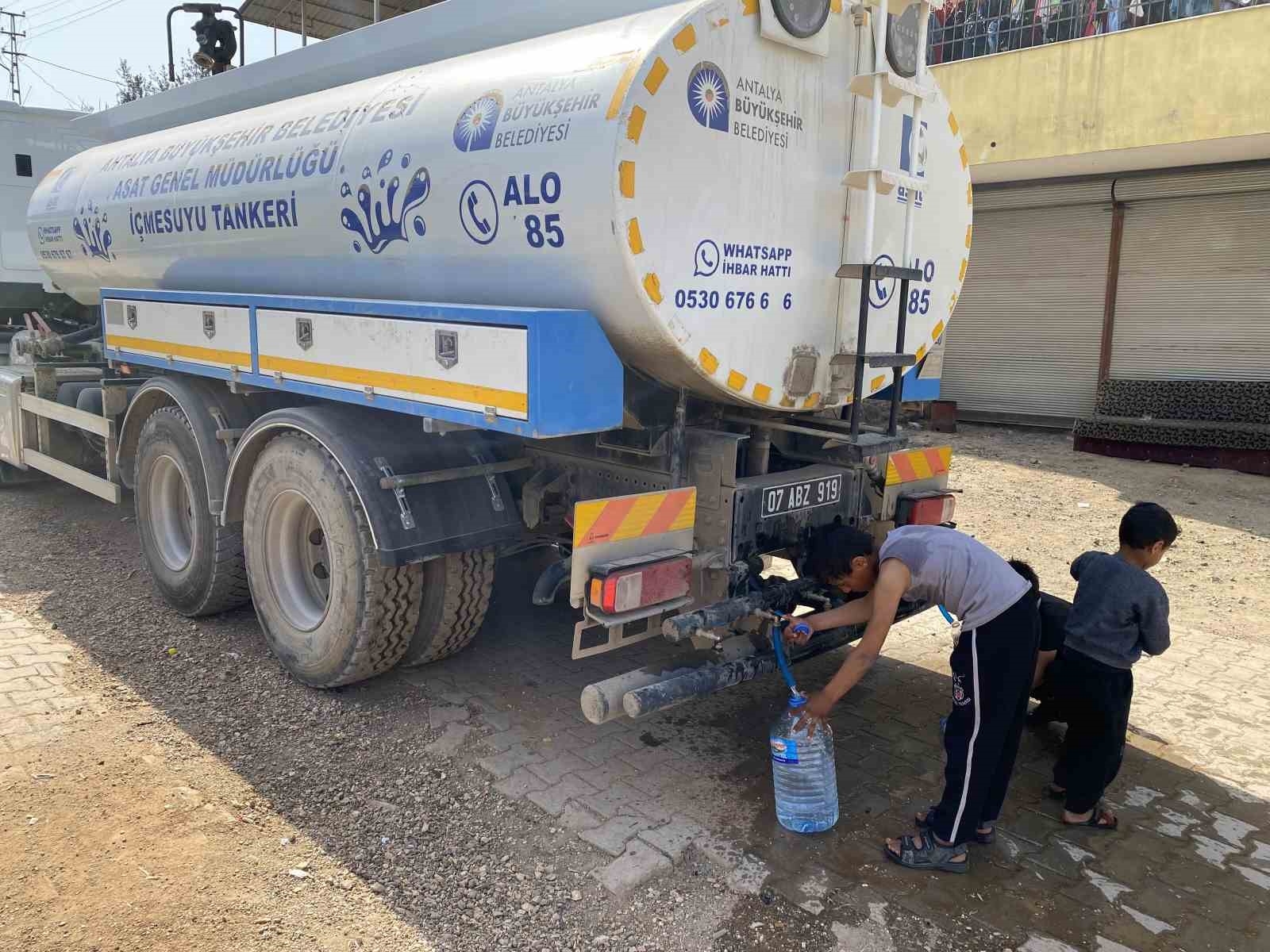 ASAT Hassa ve Kırıkhan'ı suya kavuşturdu